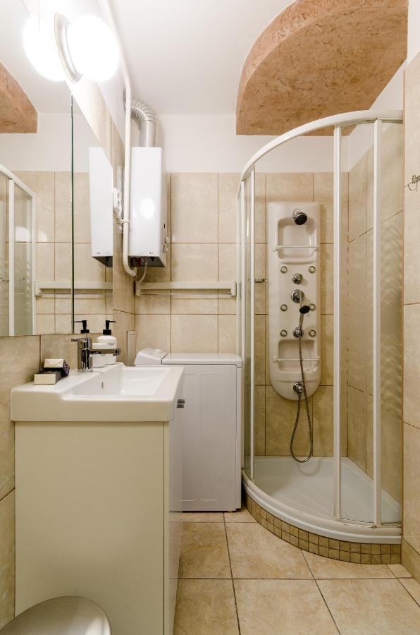Paulay'S Studio Apartment In The City Center. Budapešť Exteriér fotografie